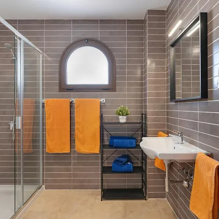 Casa Fama Con Piscina Privada Clima * Yaiza (Lanzarote)
