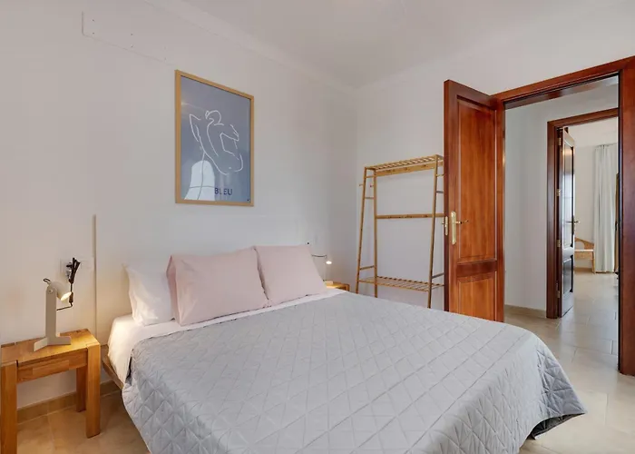 Casa Fama * Яйса